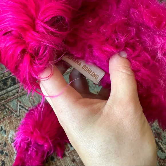 ARIANA BOHLING Alpaca Hot Pink Slippers 8 - Picture 4 of 6